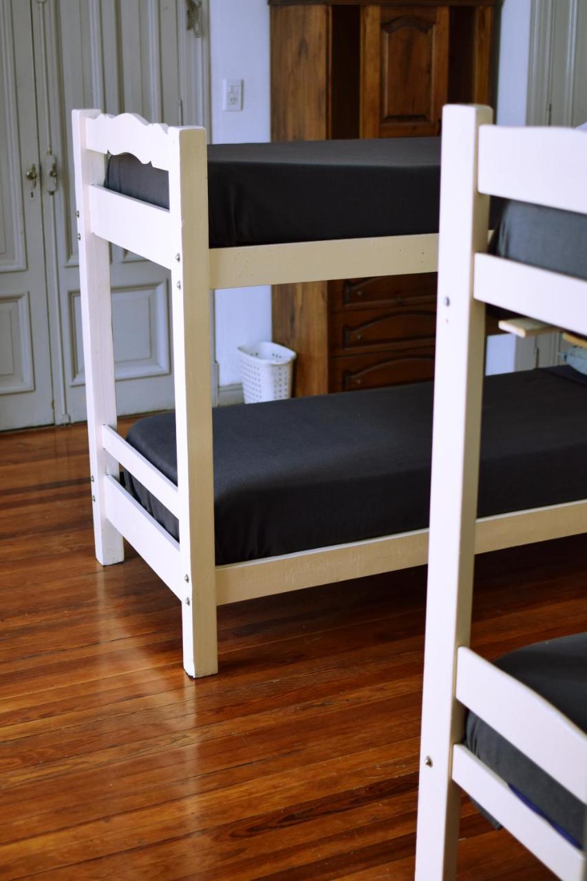 Be King Hostel Росарио Екстериор снимка