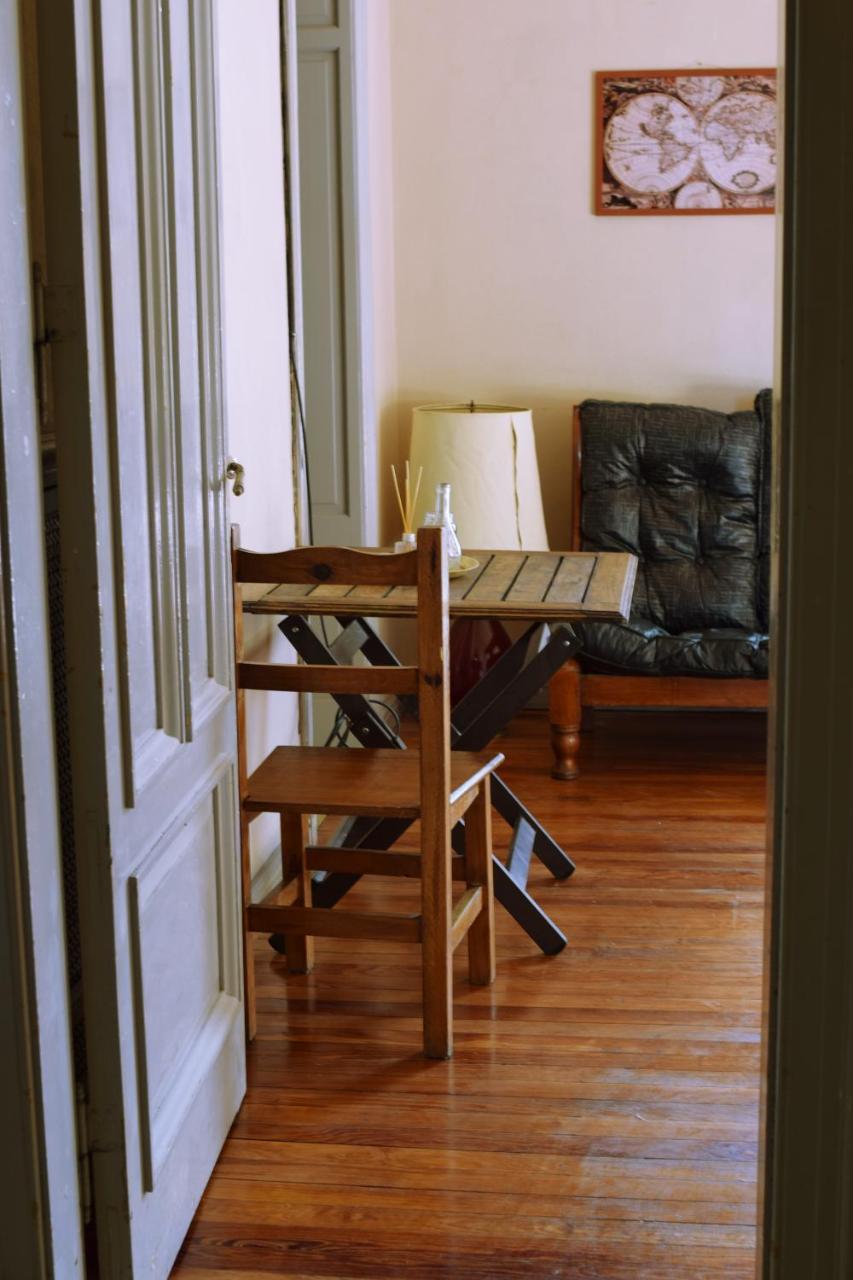 Be King Hostel Росарио Екстериор снимка